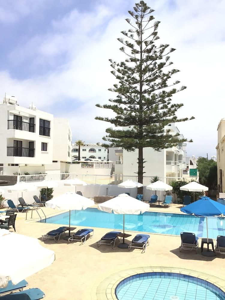 Florea Hotel Apartments Ayia Napa Exterior photo